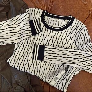 NWT Elie Tahari Top Textured Knit Sweater | MSRP $298 | Modern Black & White